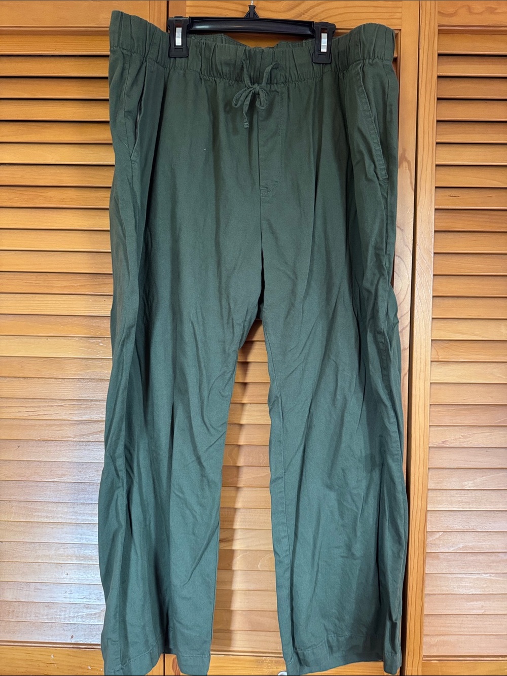 GAP Women's Wide Leg Drawstring Pants in Dark Green